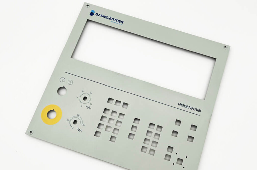 Dauerhaftes und präzises Bedrucken von Metall-Oberflächen für die Industrie.
